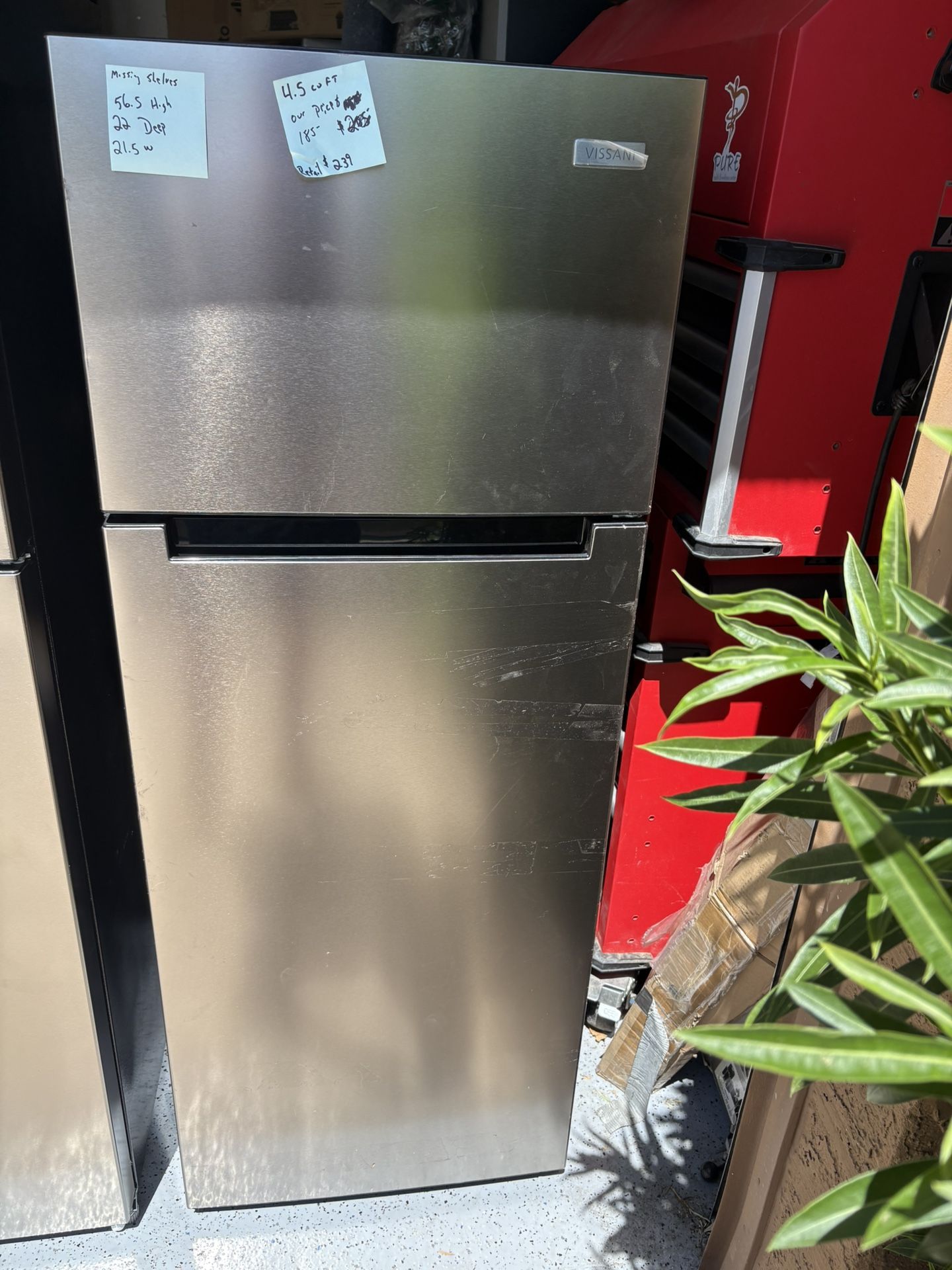 Refrigerator 4.5 Cu Ft (NEW)