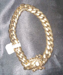 10k Y/G 70.3 grms 9" Cuban Bracelet 116069