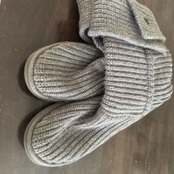 Ugg Sweated Boots 