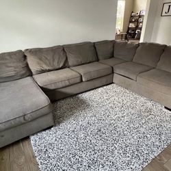 Sectional Couch 