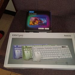 Wireless Key Board Brand New  Free Led Light Brand New Come With It