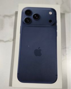Apple iPhone 17 Pro Max Blue 512 GB unlocked with apple care 1 year