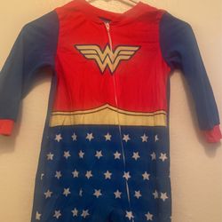 WONDER WOMAN 5T