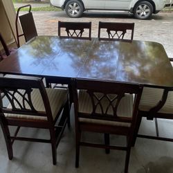 Antique Dining Room Set