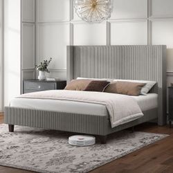 King Upholstered Bed 