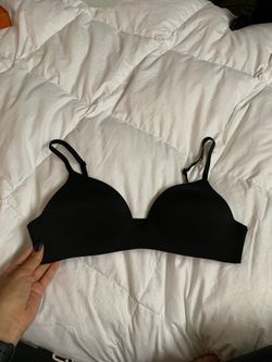 Victoria secret lightly lined/ wireless 36B