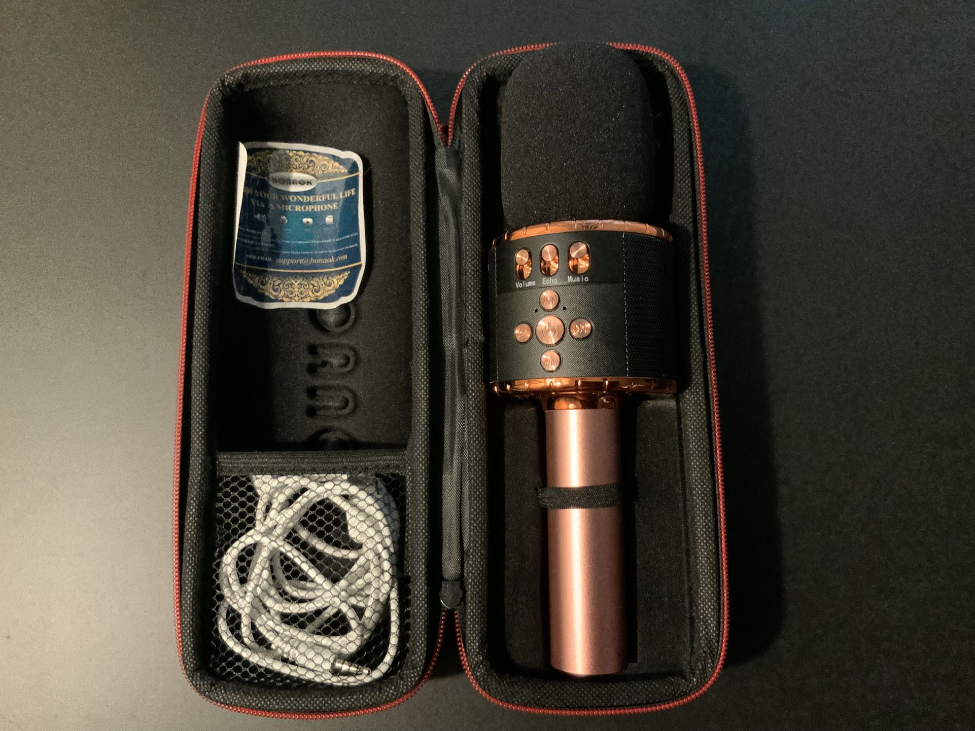 Microphone