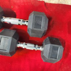 SET OF 25LB RUBBER COATED HEXHEAD DUMBBELLS
 TOTAL 50LB
11525 S HALSTED  DUNKINDONUTS/7111.S WESTERN WALGREENS 
55$   CASH ONLY  AS IS