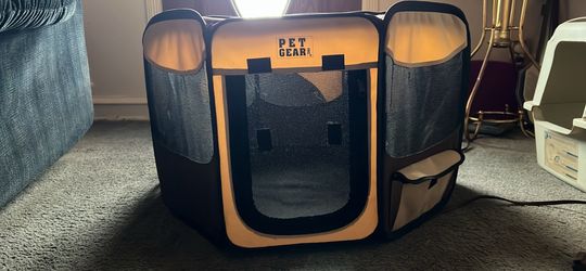 Cat/dog play pen (PET GEAR BRAND)