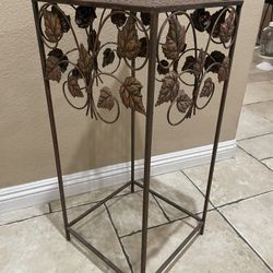 Plants Stand 