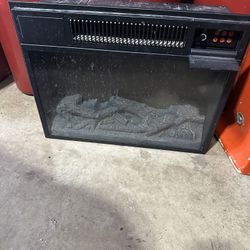Electric Fireplace Insert. 