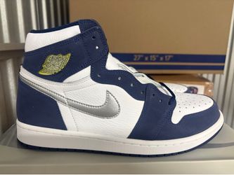 Jordan 1 Retro High https://offerup.com/redirect/?o=Q08uSlA= Midnight Navy Size 11 M