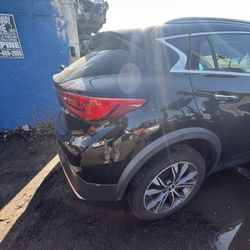 2017 Infiniti QX30 Quarter Panel Passenger Right Side