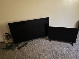 Two Flat Screen TVs Bundle