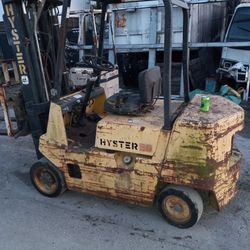 Forklift