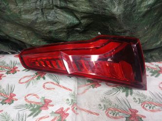 2018-20 Audi Q5 Left Tail Light