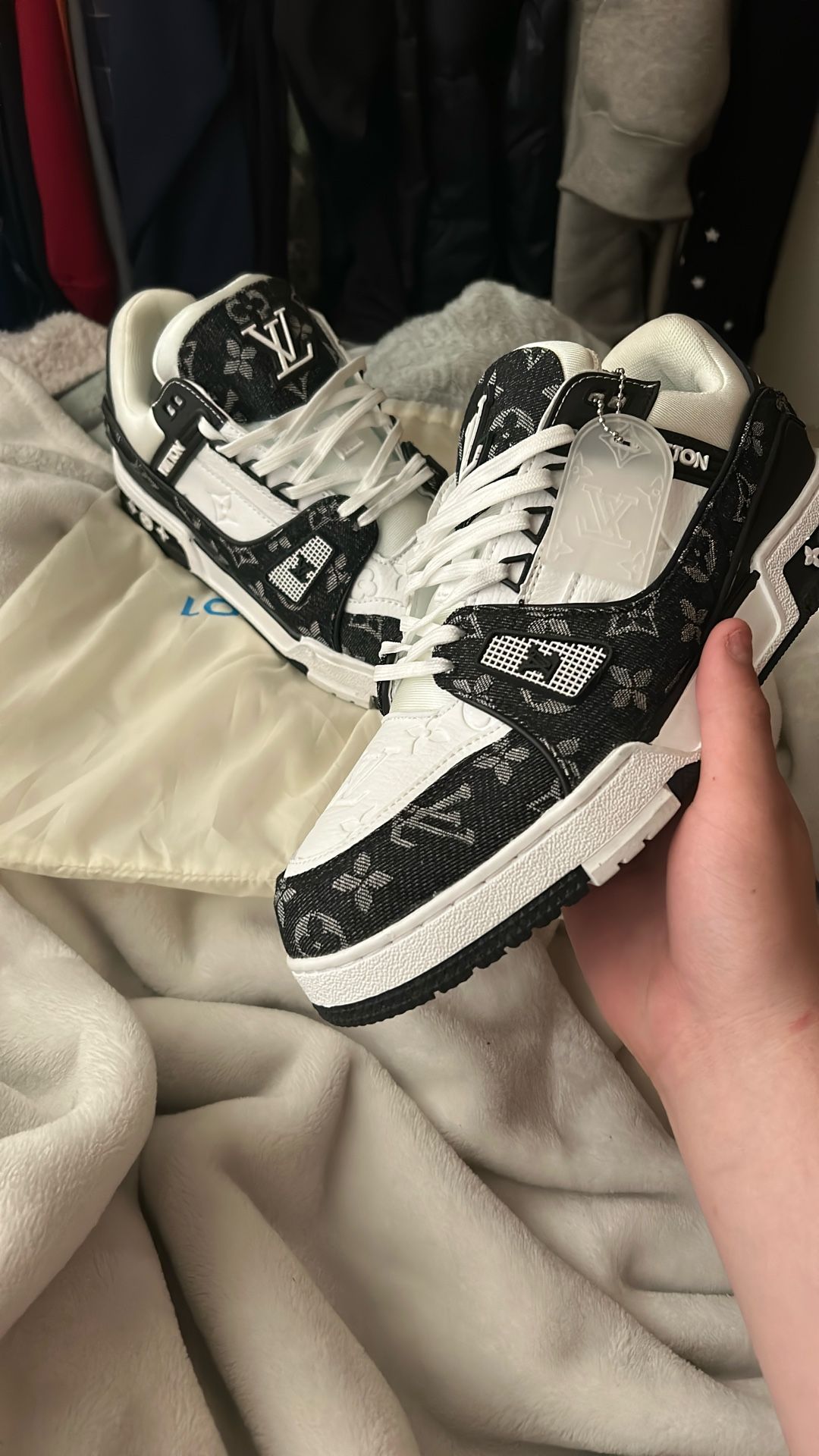 lv trainors