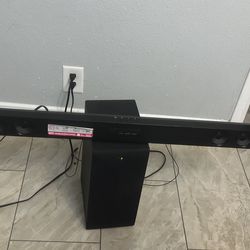 Sonido para TV LG barra y su serebro suena muy bien  tiene bluthooth