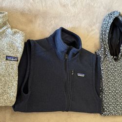 Patagonia & Nike Sweaters 