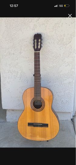 Guitar NEED GONE ASAP