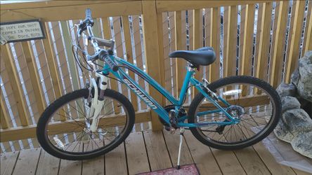 SCHWINN BIKE