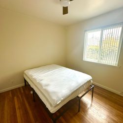 Free Delivery !!! Full Size Mattress And Metal Frame 