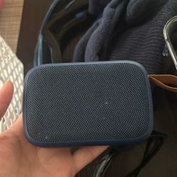 Blue Bluetooth Speaker 
