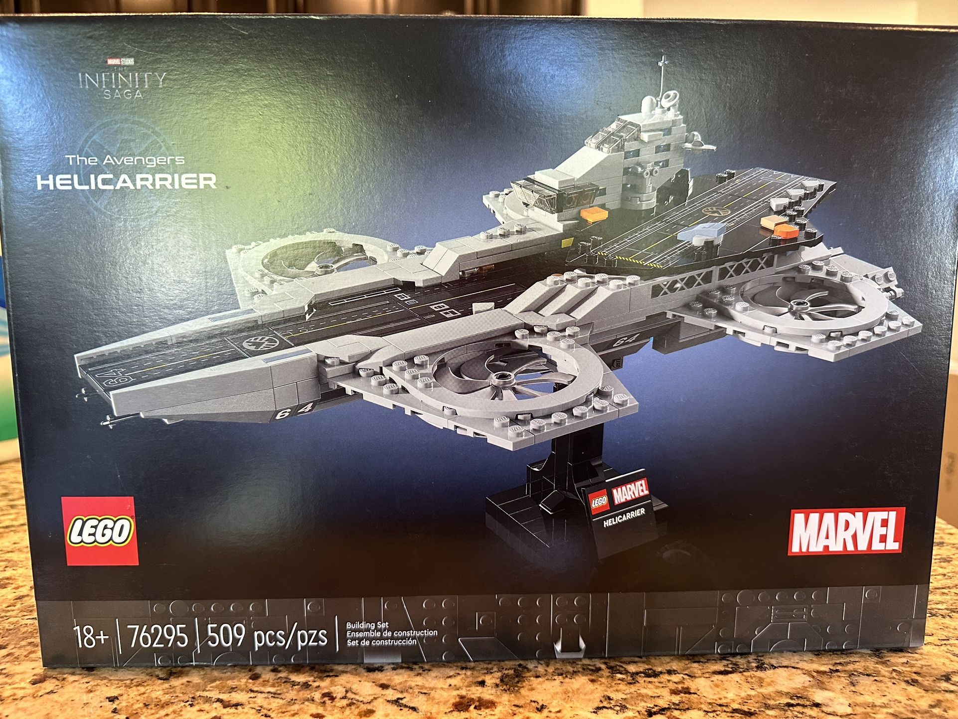 LEGO Marvel The Avengers Helicarrier Aircraft Carrier Set 76295