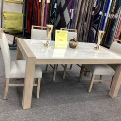 5 Pc Dinning Table $999.99