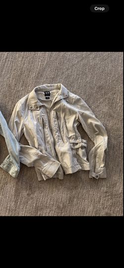 Womens / Teens Fall Jacket Size Small 20$ 