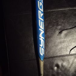 Easton Synergy Fastpitch Softball 31"