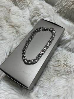 Stainless steel bracelet