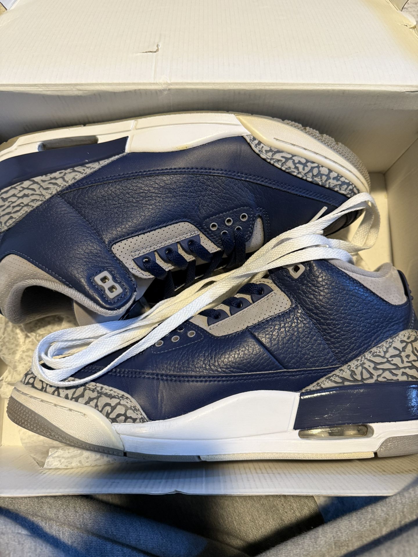 Jordan 3 Georgetown Sz 11