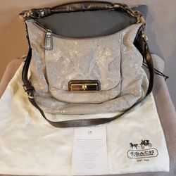 AUTHENTIC COACH PURSE $225