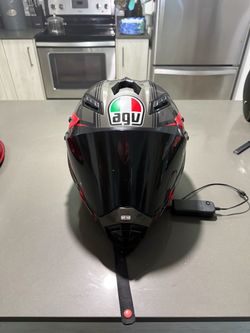 HELMET 1 – AGV Full-Face Helmet (Black/Gray/Red)