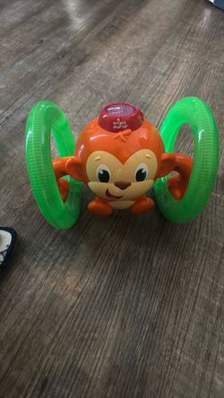 Bright Starts Roll & Glow Monkey Crawling