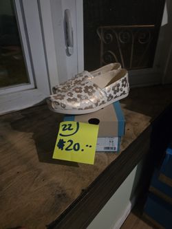 TOMS Women's Alpargata