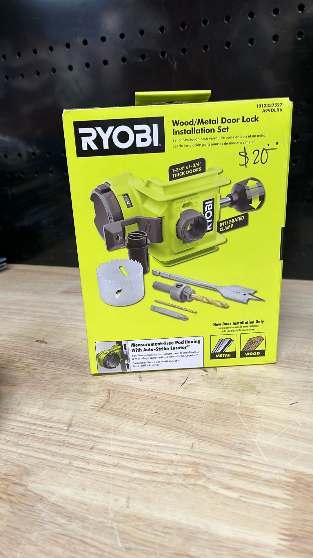 RYOBI Wood/Metal Door Lock Installation Kit with Bi-Metal Hole Saw, Spade Bit, Pilot Bit, and Double Ended Screw Drivng Bit