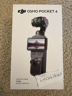 DJI Pocket 4 Creator Combo