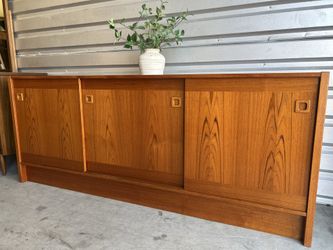 71" Mid Century Modern Danish Teak Credenza Sideboard MADE IN DENMARK