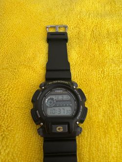 Casio G-SHOCK 9052