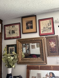 Wall Art/ pictures with picture frames