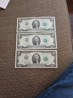 3 Bicentennial 2 Dollar Bill New And Serial Number 