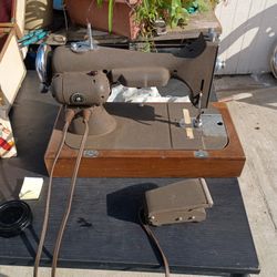 International Rotary Sewing Machine