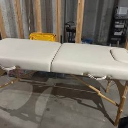 Oakworks massage table 
