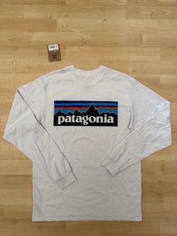Patagonia Men's Long-Sleeved P-6 Logo Responsibili-Tee - Size XS