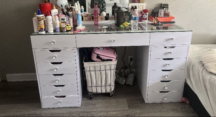 Vanity
