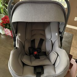 Nuna infant car seat