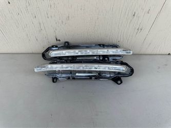 09-13 Mercedes S Class W221 LED DRLs