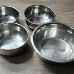Pet Bowls 